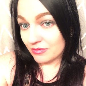 Meet your Posher, Lindsey